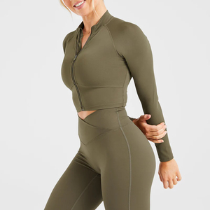 Women Plus Size 2-Piece Yoga Set Solid Color Crop <b>Top</b> Full-Length Flare Leggings <b>Elastic</b> Waist Long Sleeve Waterproof Quick Dry - Product Image 4