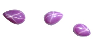 Rubis Étoilé Rose Poire 8x12 mm 5 Carats, Cabochon Poli Opacifié Créé en Laboratoire avec Effet Étoile à 6 Branches pour la Fabrication de Bijoux - Product Image 3