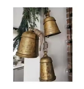 Pendentif cloche de Noël décoratif en métal pour la décoration de la maison en période des fêtes, ornements à suspendre pour l'arbre de Noël et décorations de fête festives - Product Image 4