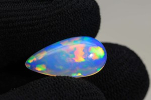 Opale d'Éthiopie véritable, cabochon en forme de poire, 5-7 carats chacune, qualité supérieure, opale de feu Welo pour la création de bijoux - Product Image 3