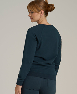 Sweat-shirts doublés pour femmes de qualité supérieure, style streetwear hivernal, 100 % coton molletonné respirant, impression par décoloration, motif uni sur le devant - Product Image 2
