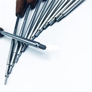 ไขควงรูปดาวแบบพรีเมียม สแตนเลสสตีล สำหรับศัลยกรรมกระดูก หัวทอร์กซ์ แบบมีรูตรงกลาง ใช้ซ้ำได้ สำหรับยึดตรึงกระดูก ได้รับมาตรฐาน CE ISO - Product Image 5