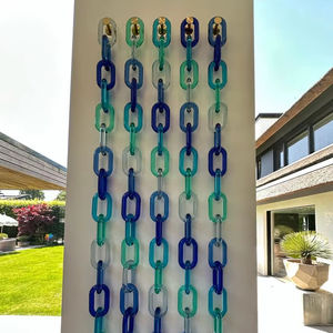Décoration murale en résine sur mesure pour fabricants, maillons de chaîne bleus et verts, sculpture verticale en plastique pour jardin, vente en gros pour extérieur - Product Image 1