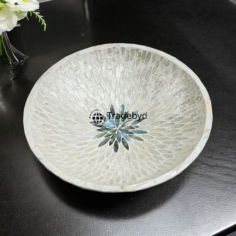 Available in different Colors