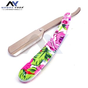 Navaja de Barbero Profesional de Acero Inoxidable con Bloqueo de Seguridad para Afeitar la Cara y el Cuerpo, Estilizar la Barba y el Cuidado Facial - Product Image 4