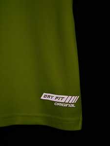 PUFFIN SPORTS Polo de sécurité personnalisé OEM pour homme à manches courtes, séchage rapide, couleur unie, tenue décontractée, logo imprimé sur le devant, tissu tricoté - Product Image 4