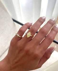 Lab Grown Vivid Yellow 1.01CT Marquise Cut Diamond Solitaire <b>Ring</b> IGI Certified 18K Yellow Gold Party Premium Gift for Lovers - Product Image 2