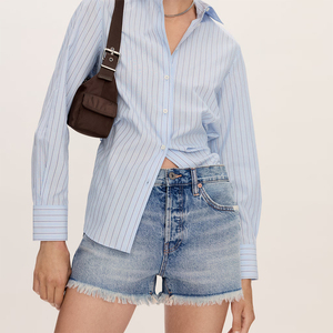 Shorts en jean décontractés pour femme de haute qualité, coupe droite, taille mi-haute, bleu délavé et déchiré, pour l'été - Product Image 3