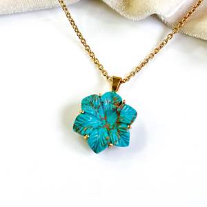 Colgante de flor de turquesa de cobre AAA, collar de piedras preciosas talladas, elegante colgante de turquesa para mujer, fabricación de joyas al por mayor - Product Image 3