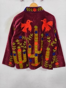 เสื้อแจ็คเก็ตกำมะหยี่ปักลายซูซานีหลากสีขายดีสำหรับผู้หญิง ระบายอากาศได้ดี ดีไซน์ลายดอกไม้ งานฝีมือทำมือ เสื้อผ้าสตรี - Product Image 3