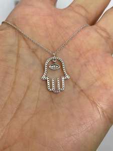 Pendentif Humza artisanal en argent 925 avec diamants moissanite ronds, bijoux fins pour fêtes religieuses, pendentifs et breloques. - Product Image 3