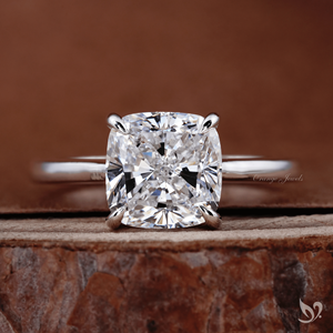 Bague de Fiançailles Solitaire Audacieuse en Diamant de Laboratoire Orange Orné de 3 Carats Taille Coussin, Cadeau d'Anniversaire de Mariage Cathédrale - Product Image 1