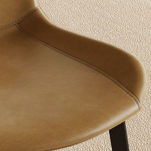 Set Moderno di 4 Sedie da Pranzo con Sedute in Pelle PU Marrone e Gambe in Acciaio al Carbonio Nero per Casa e Ristorante - Product Image 5