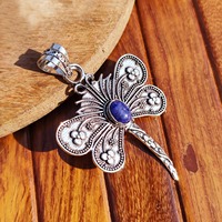 Pendentif unisexe en laiton plaqué or/argent avec motif papillon et lapis-lazuli, protection de l'aura, pour bijoux de mode