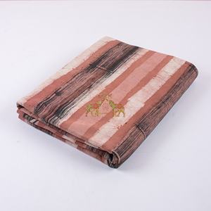 Tissu en coton Dabu imprimé à 100% de teinture végétale naturelle, imprimé floral, bloc pour sacs pour femmes, décoration intérieure pour garçons, chemises - Product Image 5