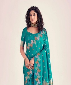 Teal Silk Saree With Butterfly Print Traditional Indian Wedding Wear For Women <b>Floor</b>-Length Regular Fit - Product Image 3