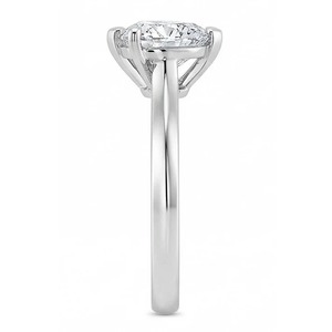 Bague d'anniversaire en or blanc avec diamant naturel de forme cœur solitaire de 2,25 carats - Product Image 2