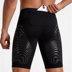Shorts de compression pour hommes avec logo personnalisé, séchage rapide, respirants, extensibles, longueur capri, pour la course et le sport en salle de sport - Product Image 6