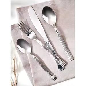 Ensemble de couverts élégants en acier inoxydable pour table de banquet, couverts de qualité supérieure - Product Image 6