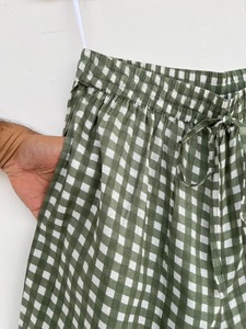 Conjunto de pijama de 2 piezas de algodón a cuadros verdes para mujer, Top de manga corta y pantalones con cordón, ropa de dormir informal estilo primavera y verano para mujer - Product Image 3