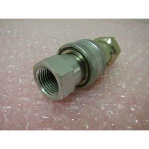 2 AMAT 3300-01008, Aeroquip 5602-8-10S, Qwick - Equipo y Piezas de Semiconductores de Confianza con Legado Global - Product Image 3