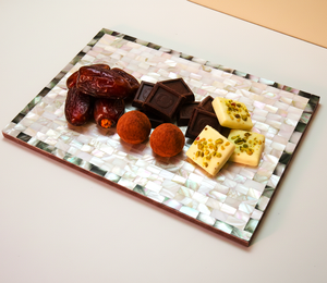 Bandejas Ovaladas para Guardar Chocolate con Incrustaciones de MOP, Hechas a Mano y Personalizadas, las Más Vendidas para Bodas, Ramadán, Eid, Bandejas de Chocolate Modernas y de Primera Calidad - Product Image 2