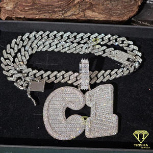 จี้ตัวอักษร C1 พร้อมสร้อยคอประดับเพชรโมอิสซาไนต์แบบ Iced Out สไตล์ฮิปฮอป สร้อยคอแบบสั่งทำพิเศษ เครื่องประดับสุดหรู - Product Image 3