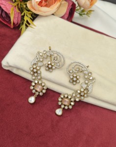 Pendientes de lujo con corte radiante, gemas Kundan y motivos florales para mujer, colección de joyería artificial de imitación festiva para mujer - Product Image 5