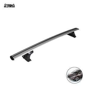 Productos de gran venta: Portaequipajes de techo negro FM9-1-B apto para carretera, perfecto para rieles de techo negros para escapadas de fin de semana. - Product Image 1