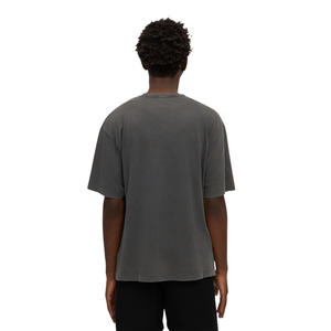 Camiseta de Hombre Oversize con Cuello Redondo y Manga Corta, Logo en el Pecho, Corte Holgado, Estilo Jersey, Fabricante de Ropa Personalizada OEM al por Mayor - Product Image 3