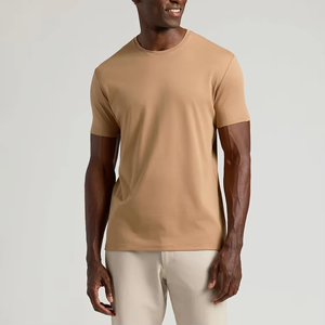 T-shirt basique premium pour tenue quotidienne, en tissu tricoté lisse, manches courtes, col côtelé, coupe classique, vêtements décontractés modernes pour un style de vie actif - Product Image 1