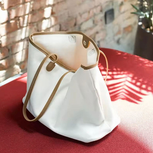 2026 Customized New Arrival Low MOQ Tote <b>Bag</b> With Trendy Style And Strong Handles For Reliable Use Tote <b>Bag</b> - Product Image 4