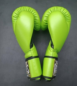 High Quality Cleto Reye Pure Leather Boxing Gloves Professional Lightweight Waterproof Windproof Breathable Customizable Gloves - Product Image 5