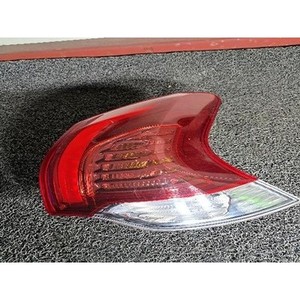 Feu arrière droit d'occasion OEM 9805510480 pour Peugeot 3008 Phase II 2013-2016 - Product Image 1