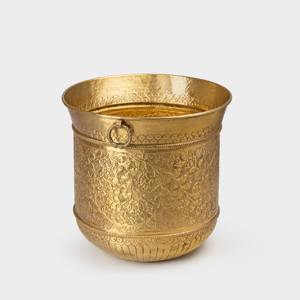 Pot de fleurs en laiton doré de qualité supérieure, idéal pour la décoration luxueuse de la maison, la décoration des halls d'hôtel et la mise en scène des plantes d'intérieur, provenant d'Inde. - Product Image 2