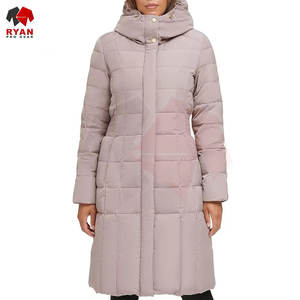 เสื้อแจ็คเก็ตยาวสำหรับผู้หญิงสมัยใหม่ เสื้อโค้ทมีฮู้ดบุนวม ผ้าโพลีเอสเตอร์บุใยอุ่น เสื้อคลุมกันหนาวสำหรับฤดูหนาว - Product Image 1