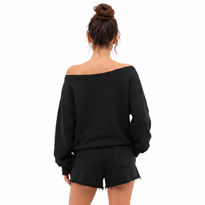 Conjunto de Sudadera Oversize con Hombros Descubiertos y Pantalones Cortos de Felpa para Mujer, Camiseta Holgada de Felpa con Bordado de Chenille y Pantalones Cortos de Felpa Francesa, Conjunto de Invierno para Dama - Product Image 2