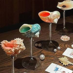 Verre sculpté moderne en forme de coquillage pour les fêtes du Nouvel An et le service de cocktails, avec des accents en verre transparent en forme de coquille, en provenance du Vietnam, vente en gros - Product Image 1