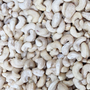 เม็ดมะม่วงหิมพานต์คุณภาพสูงขายส่งจากเวียดนาม ออร์แกนิค เกรด W180 W210 W240 ซานติโก คัชชู ส่งออกไปยังเอเชีย ยุโรป และตะวันออกกลาง - Product Image 1