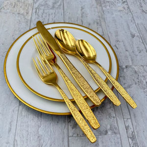 Ensemble de couverts en acier inoxydable antirouille conçu pour la cuisine, la salle à manger, les restaurants et les événements de restauration en plein air - Product Image 1