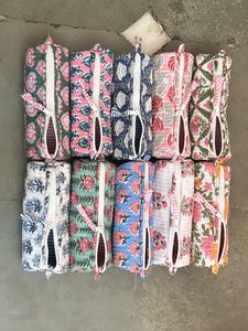 Estuche acolchado de algodón para lápices, estuche para bolígrafos con cremallera y estampado floral, organizador de papelería multiusos, bolsa compacta para cosméticos de viaje - Product Image 4