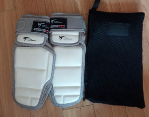 Custom Sizes Taekwondo WTF Approved Training and Sparring KP..Np Electronic Foot Protector Electronic Scoring System <b>Socks</b> - Product Image 5