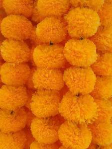 Guirlande de fleurs artificielles de haute qualité, jaunes et oranges, longues, en forme de marigold, pour décoration suspendue, mariage indien, décoration Haldi - Product Image 5