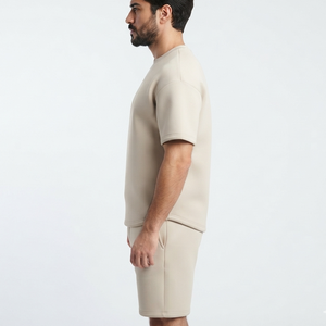 Ensemble T-shirt et short décontracté en coton beige pour homme avec impression de logo personnalisé, respirant, 2 pièces, col rond, manches courtes, idéal pour l'été - Product Image 2