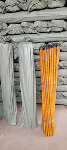 Manches de balai en bois 25-34 pouces, durables et légers, avec poils rigides pour le nettoyage des sols domestiques, style basique - Product Image 4