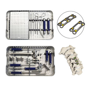 Ensemble d'implants de fixation chirurgicale de la colonne vertébrale, composants en titane, vis pédiaculaires, tiges, crochets, connecteurs, équipement orthopédique - Product Image 1