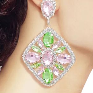 Boucles d'oreilles pendantes élégantes en cristal rose clair et vert pour femme, bijoux de mode, accessoire de luxe, cadeau pour fête et mariage - Product Image 5