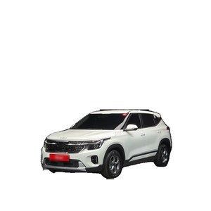 Kia Seltos 1.6 Turbo Essence 2WD 2023 avec 2 253 km, Boîte Automatique, Sièges en Cuir, Caméra Arrière - Conduite à Gauche - Product Image 1