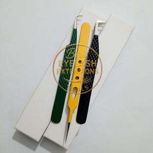 Ensemble de pinces à épiler professionnelles en acier inoxydable pour extensions de cils avec poignée antidérapante pour l'application de cils en volume et en isolation - Product Image 3