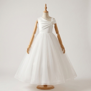 Robe de Demoiselle d'Honneur de Luxe Personnalisée en Ivoire, Bustier en Satin, Jupe en Tulle Souple, Robe de Bal Longueur Genou, Manches Bouffantes, Applique Nœud - Product Image 1